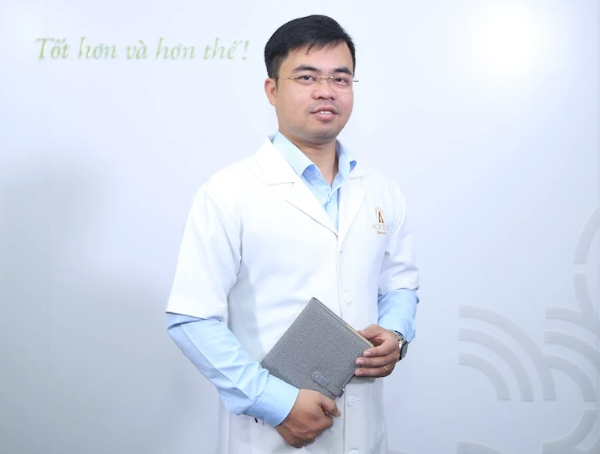BS Vương Văn Chiến